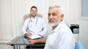 Lee más sobre el artículo Chequeo Urológico Anual: Clave para tu Salud Masculina